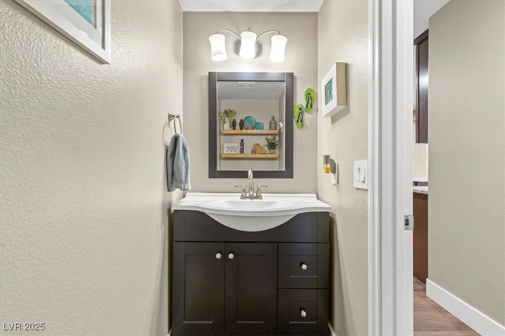 11560 Casa Del Mar, Las Vegas, NV 89138