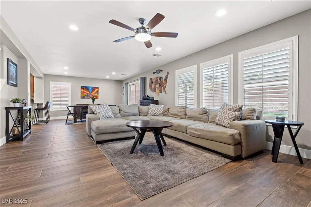 11560 Casa Del Mar, Las Vegas, NV 89138