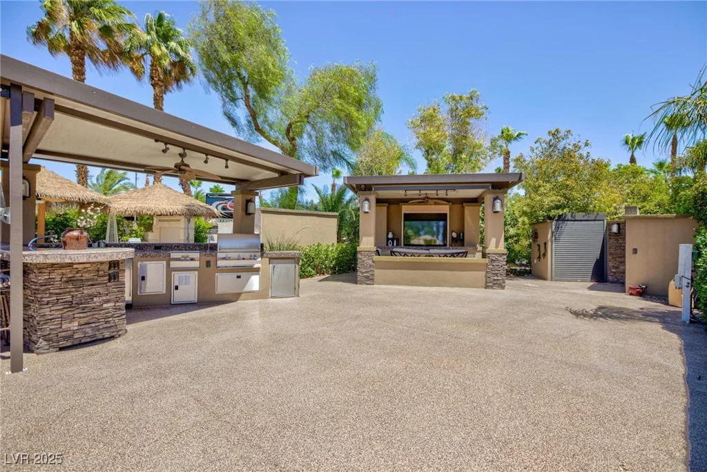 8175 Arville, Las Vegas, NV 89139