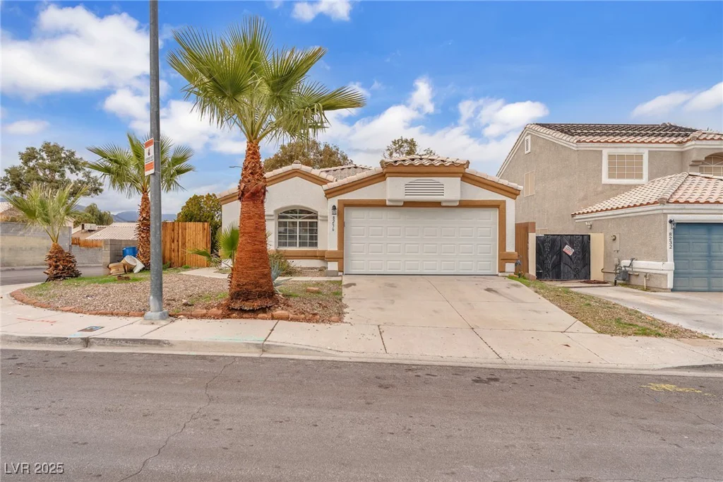 8236 Hercules, Las Vegas, NV 89128
