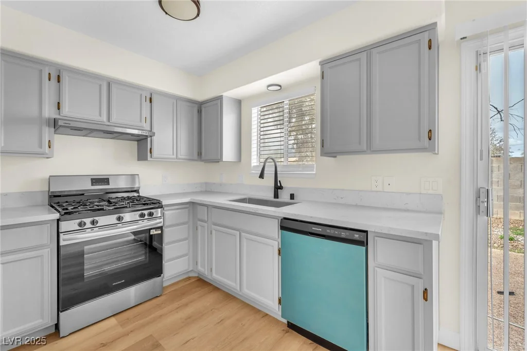 8236 Hercules, Las Vegas, NV 89128