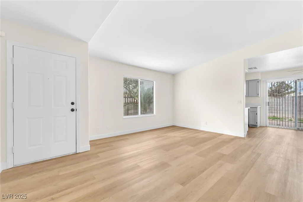 8236 Hercules, Las Vegas, NV 89128