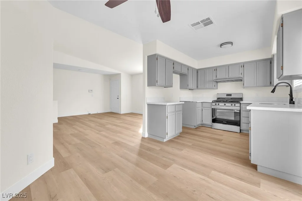 8236 Hercules, Las Vegas, NV 89128