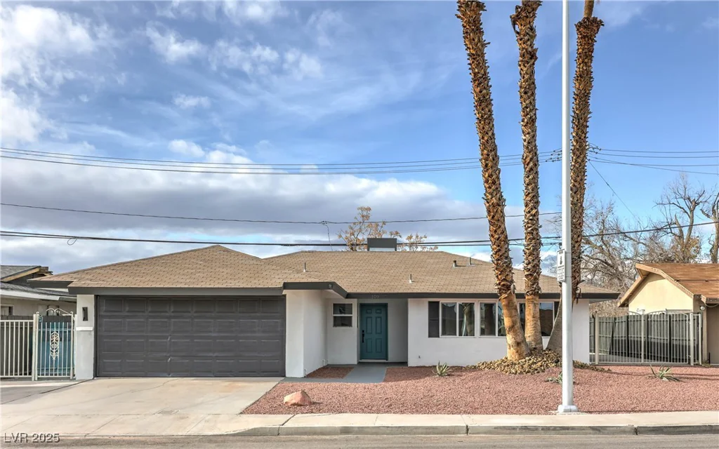 109 Hyacinth, Las Vegas, NV 89107