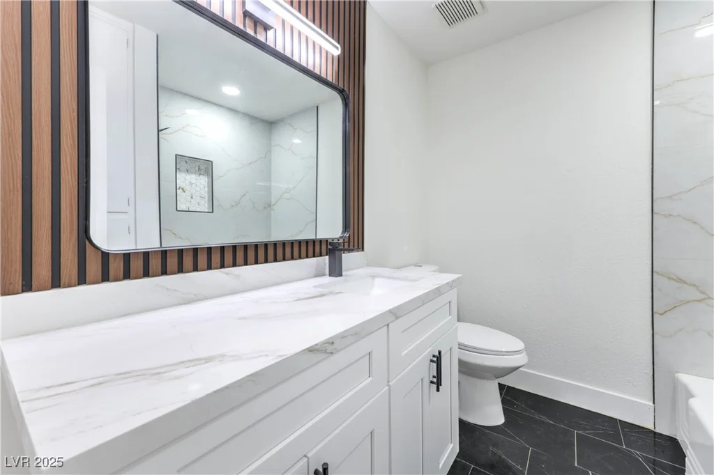 109 Hyacinth, Las Vegas, NV 89107