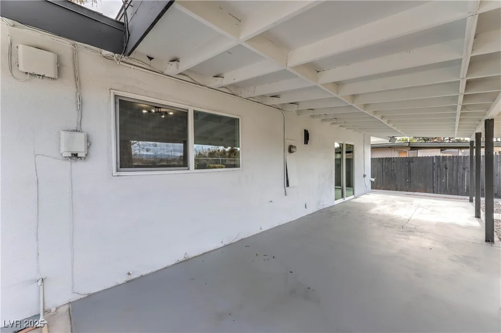 109 Hyacinth, Las Vegas, NV 89107