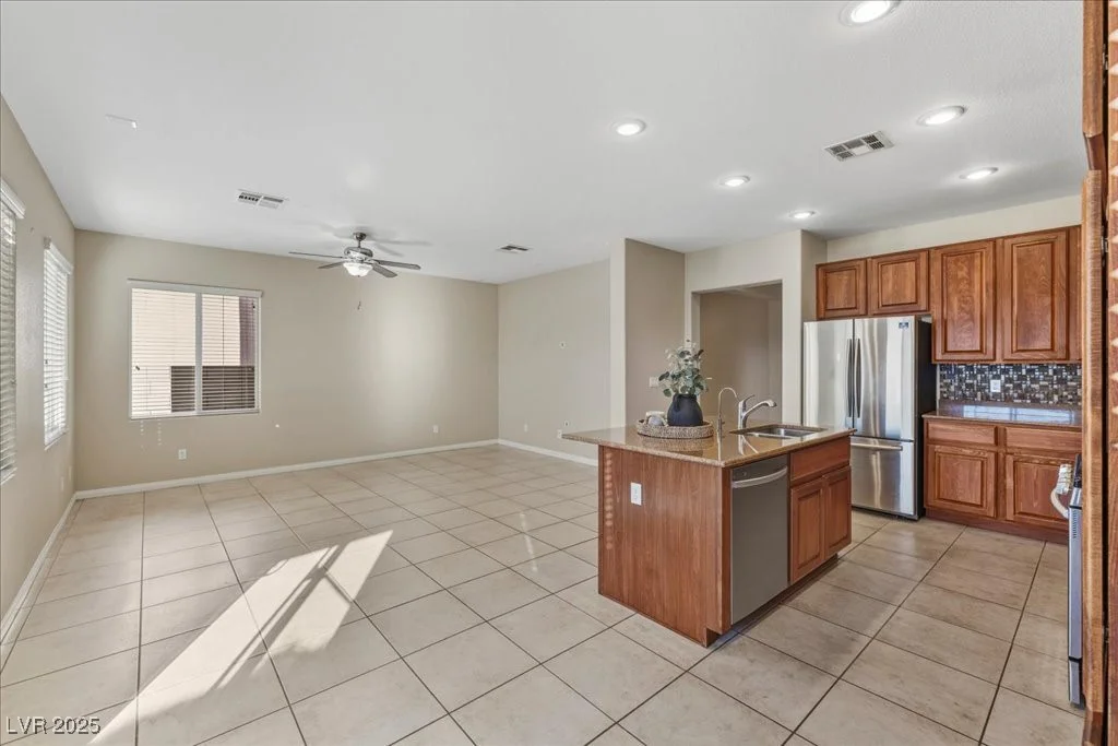 933 Wagner Valley, Henderson, NV 89052