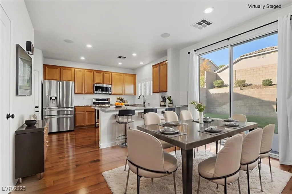 10448 Britton Hill, Las Vegas, NV 89129