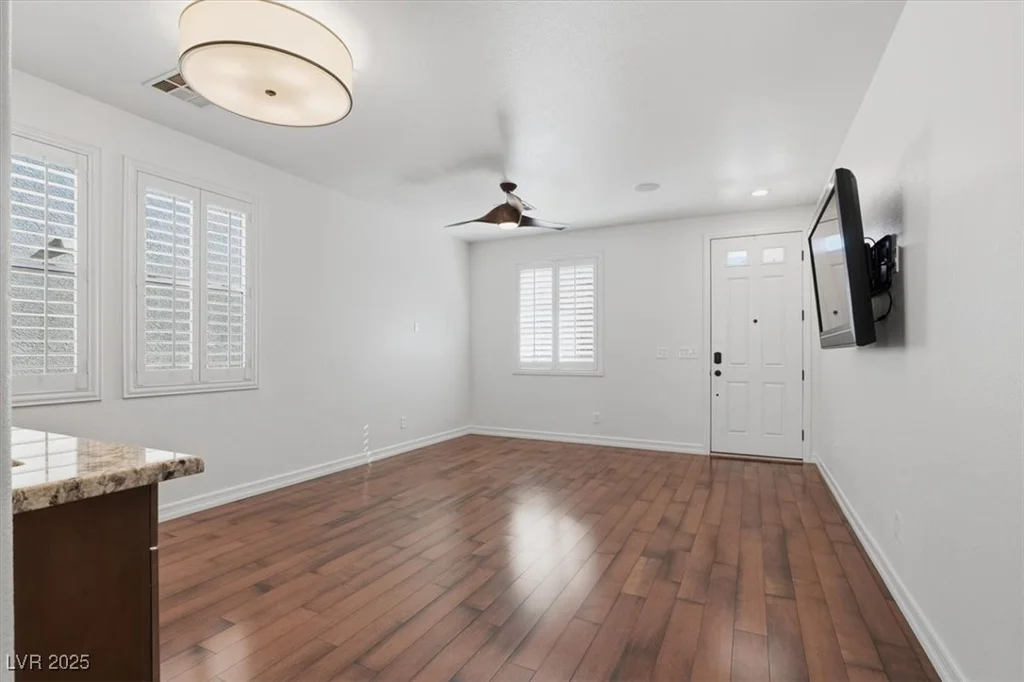 10448 Britton Hill, Las Vegas, NV 89129