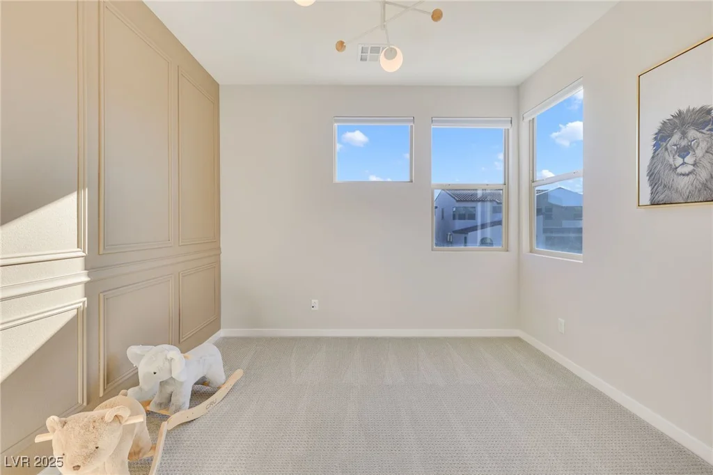 10280 Midnight Meteor, Las Vegas, NV 89166