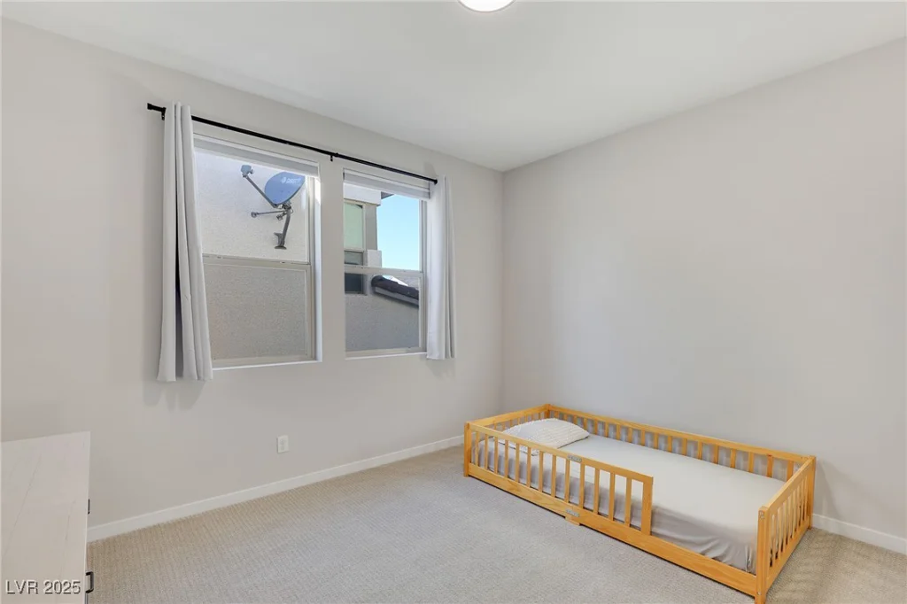 10280 Midnight Meteor, Las Vegas, NV 89166