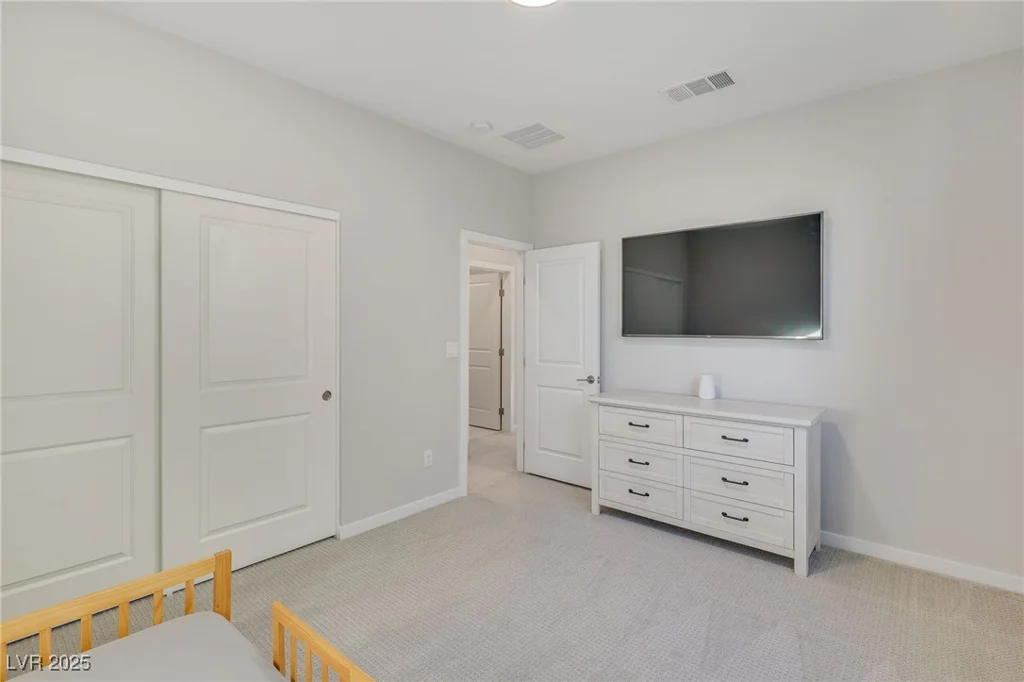 10280 Midnight Meteor, Las Vegas, NV 89166