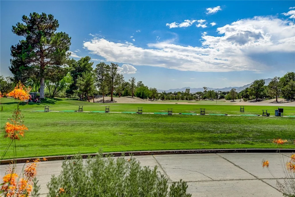 5041 Portraits, Las Vegas, NV 89149