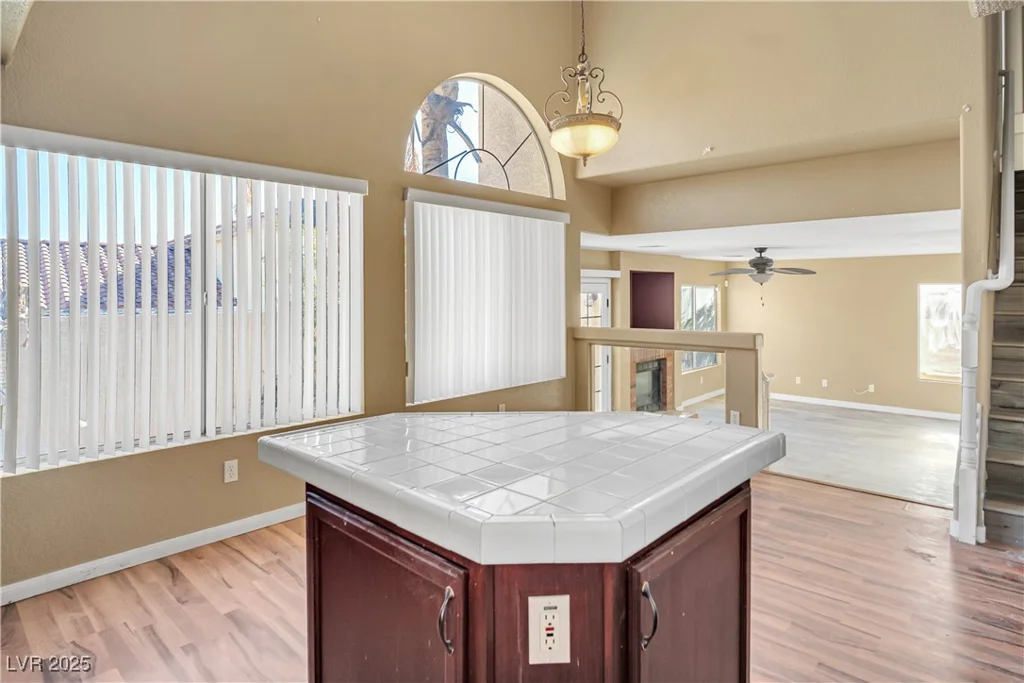3580 Tobel Springs, Las Vegas, NV 89129