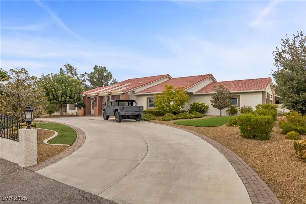8180 Red Coach, Las Vegas, NV 89129