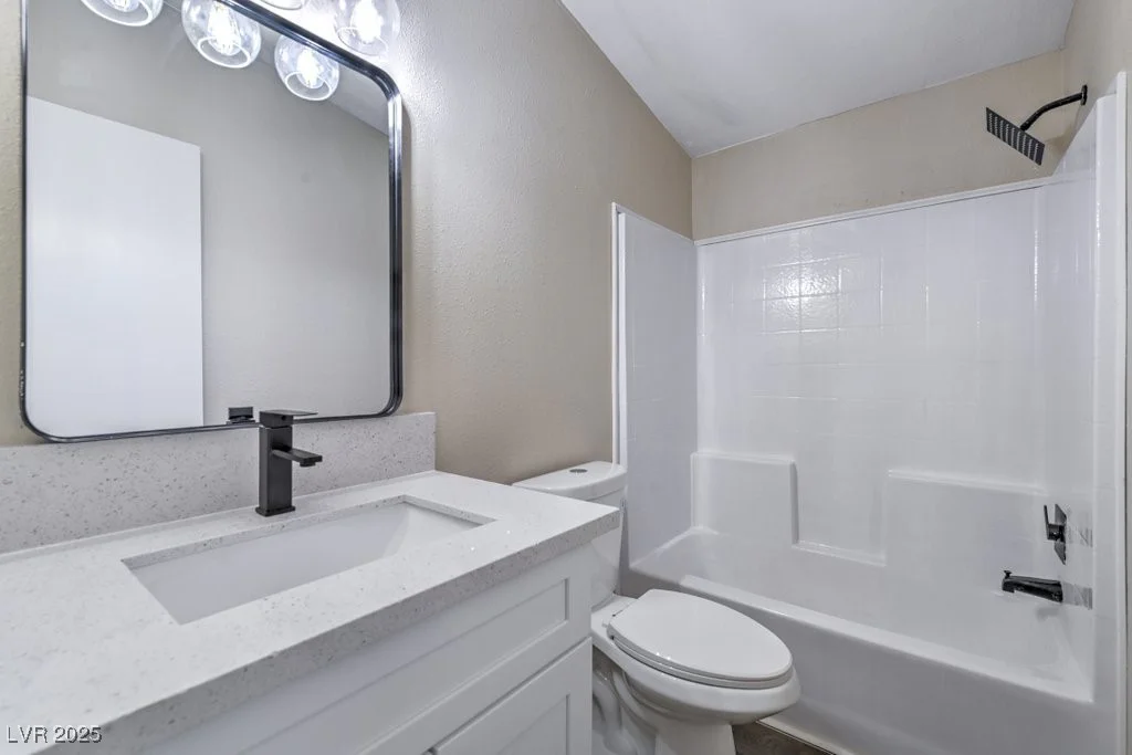 261 Falcon, Pahrump, NV 89048
