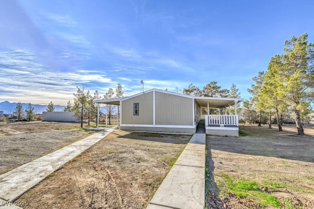 261 Falcon, Pahrump, NV 89048