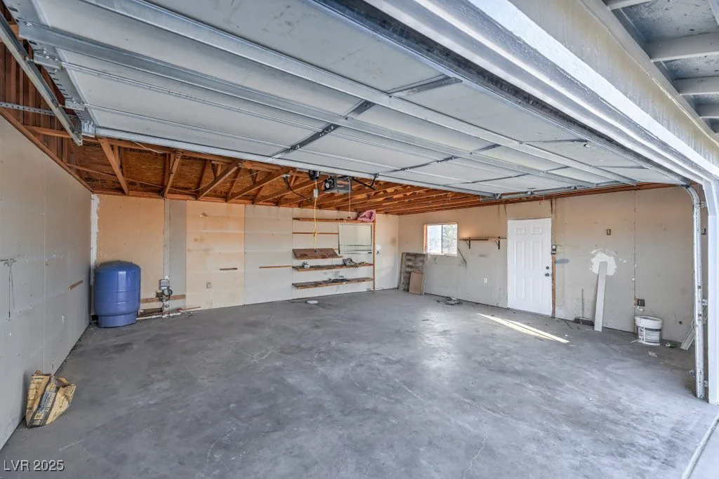 261 Falcon, Pahrump, NV 89048