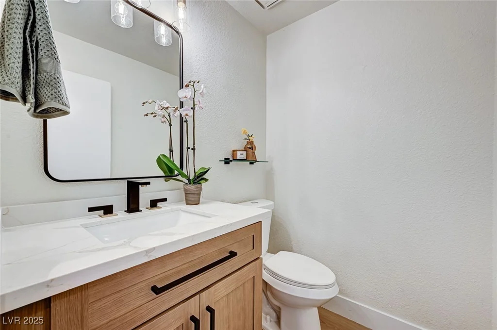 3948 Cobble Creek, Las Vegas, NV 89108