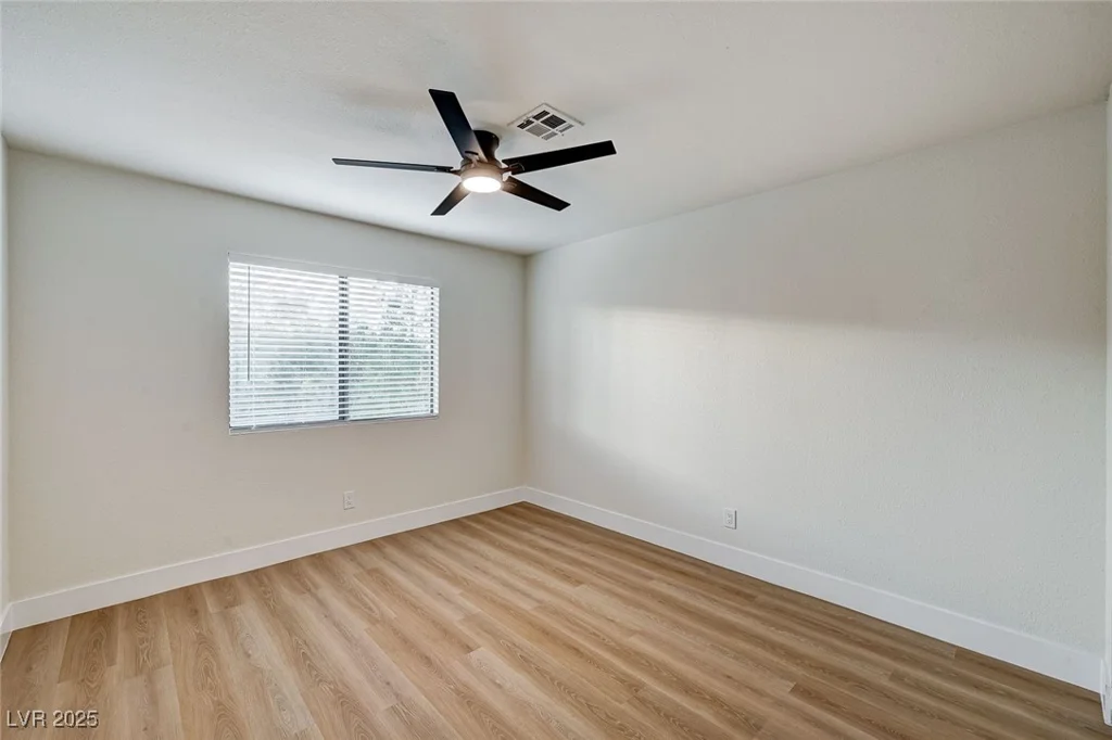 3948 Cobble Creek, Las Vegas, NV 89108