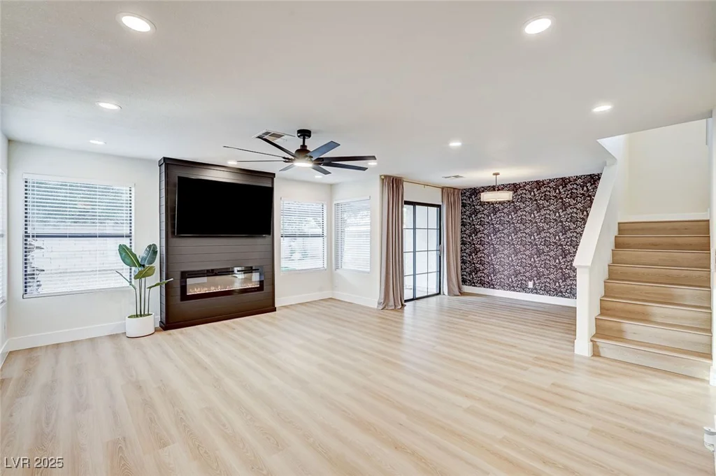 3948 Cobble Creek, Las Vegas, NV 89108
