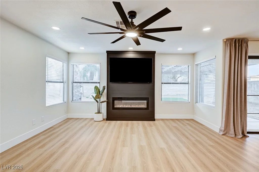 3948 Cobble Creek, Las Vegas, NV 89108
