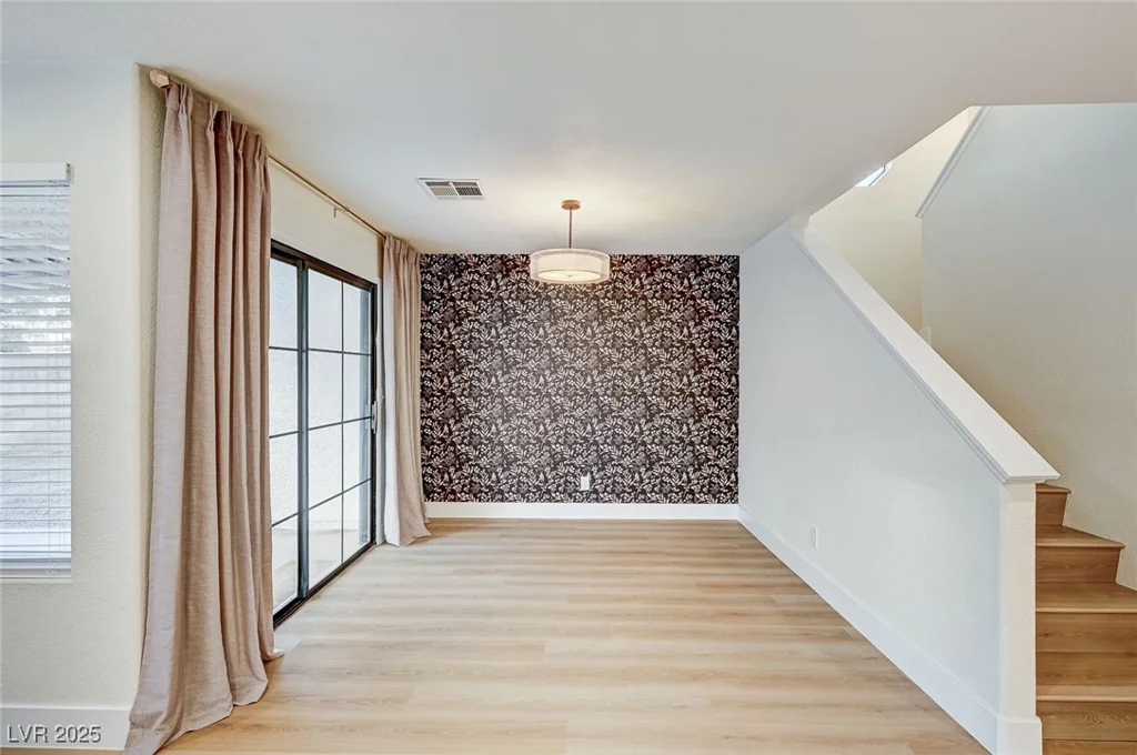 3948 Cobble Creek, Las Vegas, NV 89108