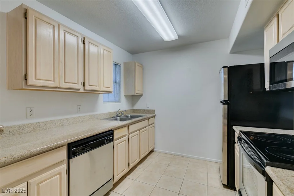 555 Silverado Ranch, Las Vegas, NV 89183