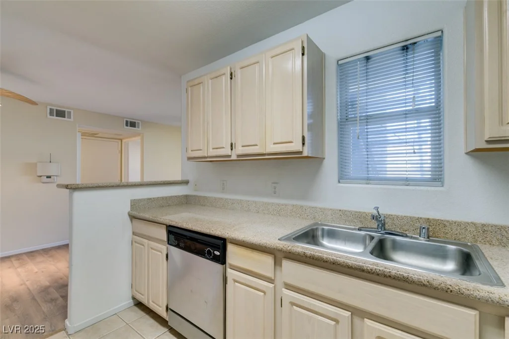 555 Silverado Ranch, Las Vegas, NV 89183