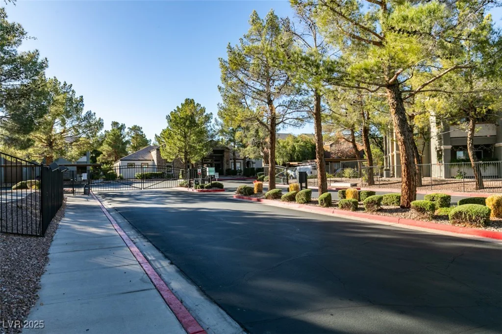 555 Silverado Ranch, Las Vegas, NV 89183