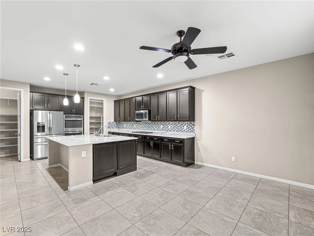3804 Vincelli, North Las Vegas, NV 89031