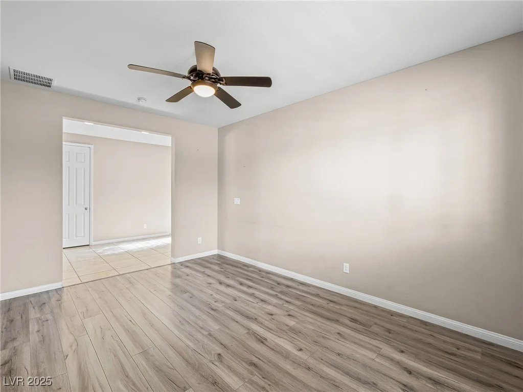 3804 Vincelli, North Las Vegas, NV 89031