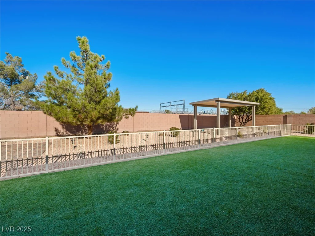 3804 Vincelli, North Las Vegas, NV 89031