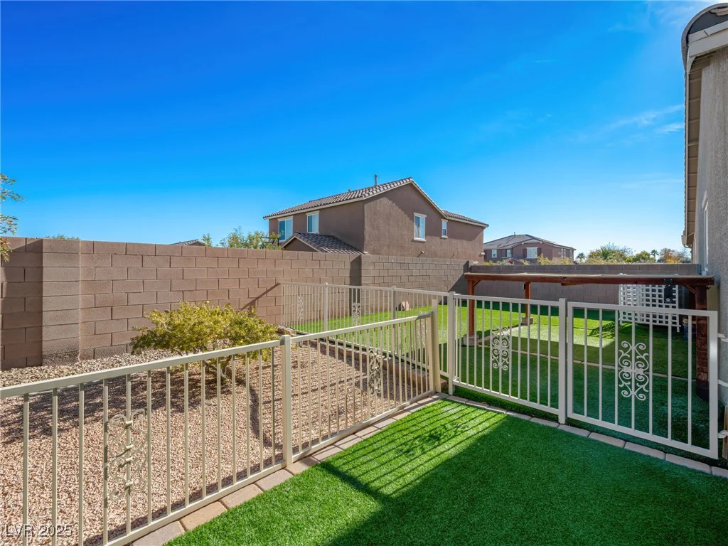 3804 Vincelli, North Las Vegas, NV 89031