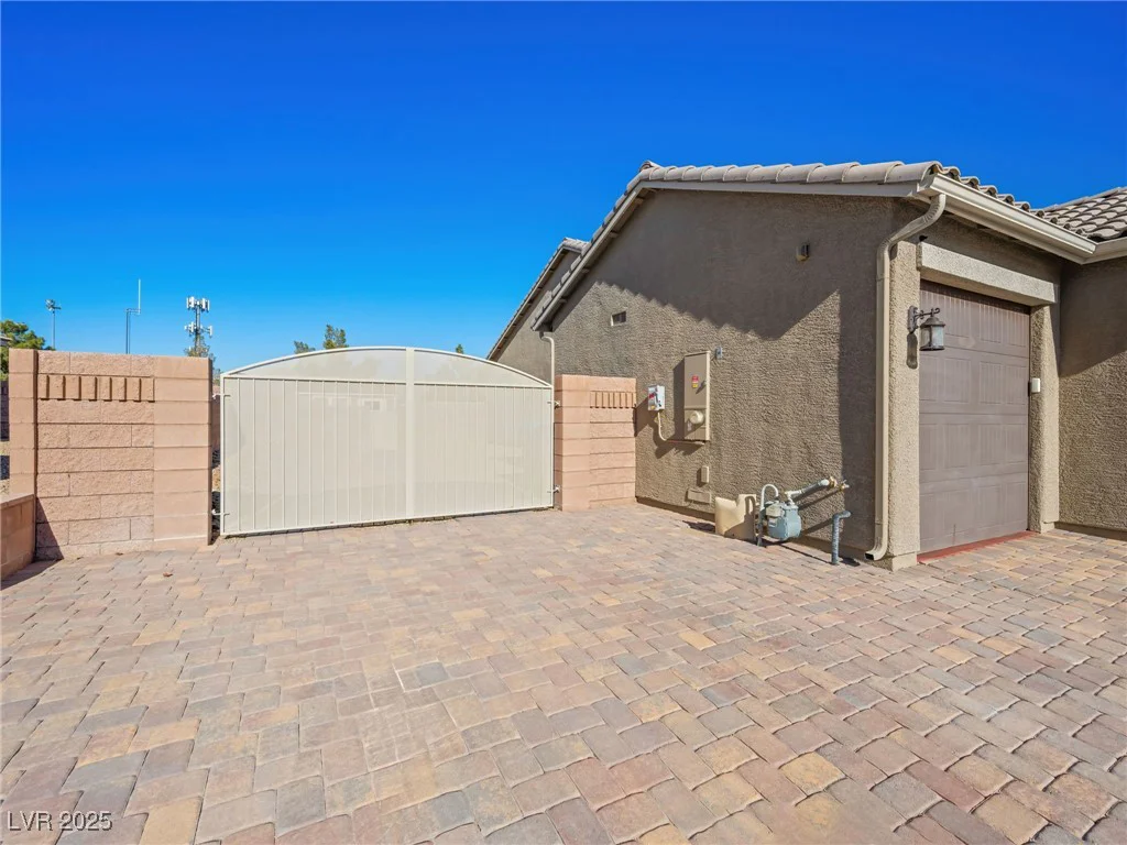 3804 Vincelli, North Las Vegas, NV 89031