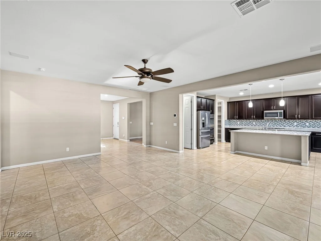 3804 Vincelli, North Las Vegas, NV 89031