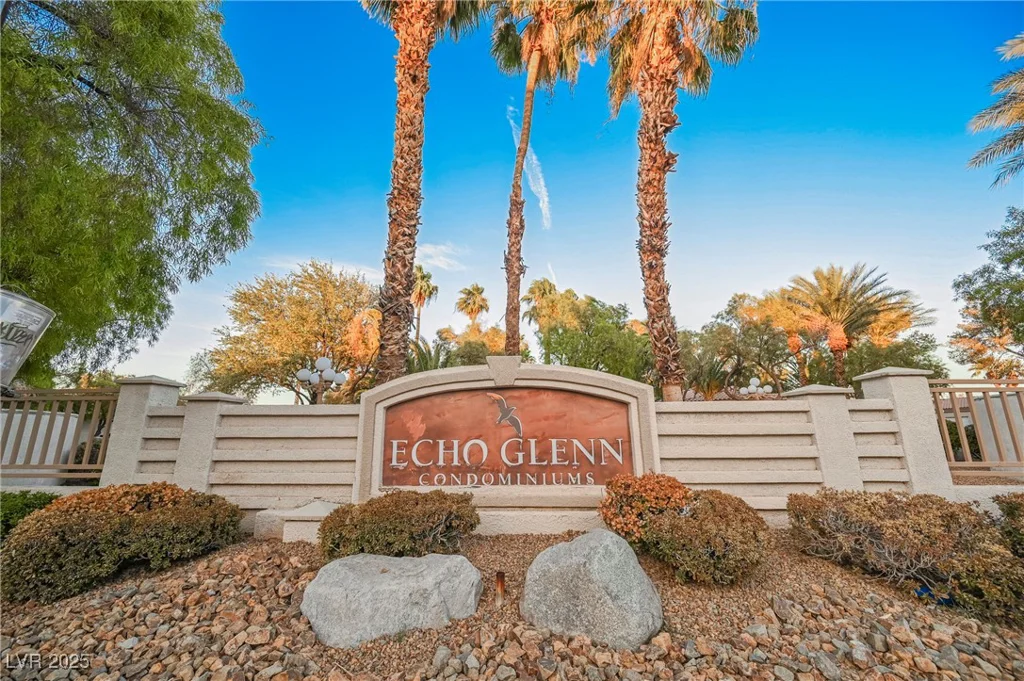 6480 Annie Oakley, Las Vegas, NV 89120
