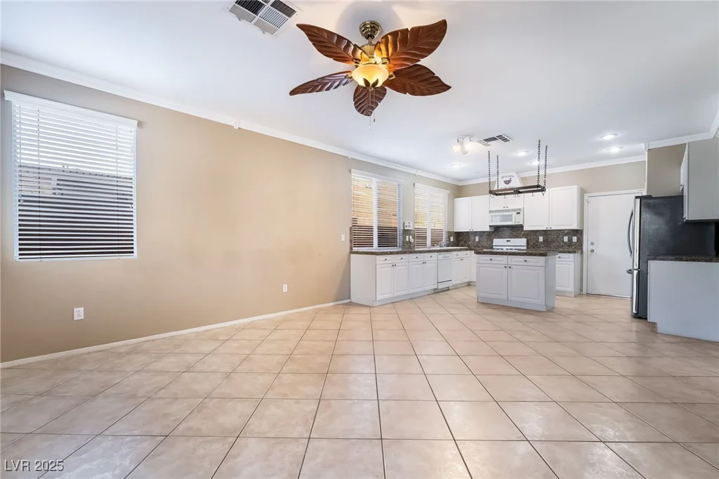 894 Sir Winston, Henderson, NV 89052