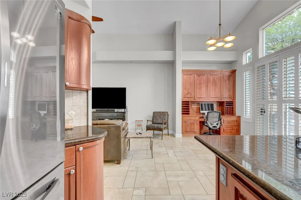 8809 Las Olivas, Las Vegas, NV 89147