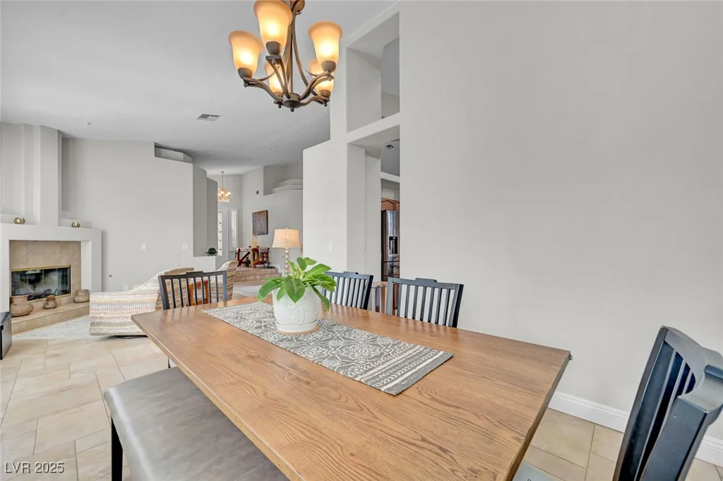 8809 Las Olivas, Las Vegas, NV 89147