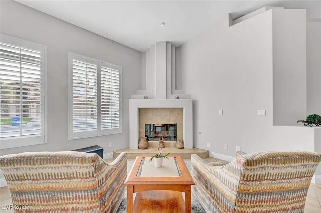 8809 Las Olivas, Las Vegas, NV 89147