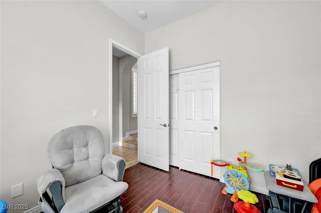 8809 Las Olivas, Las Vegas, NV 89147