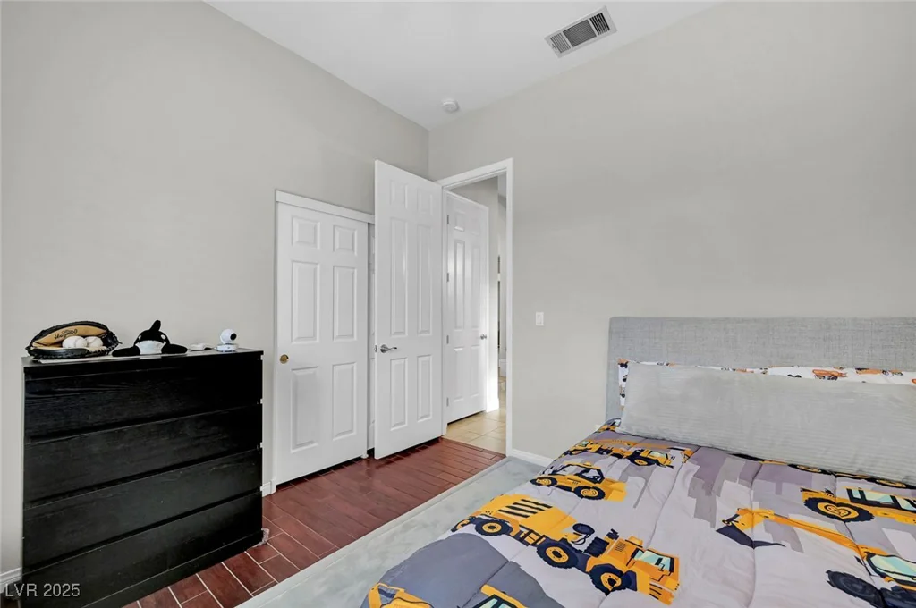 8809 Las Olivas, Las Vegas, NV 89147