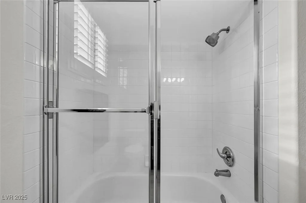 8809 Las Olivas, Las Vegas, NV 89147