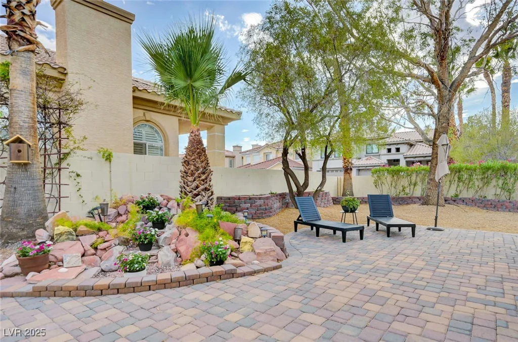 8809 Las Olivas, Las Vegas, NV 89147