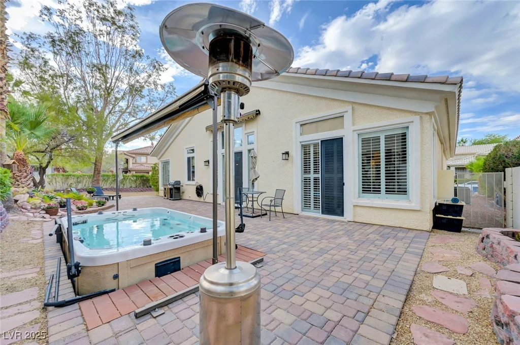 8809 Las Olivas, Las Vegas, NV 89147