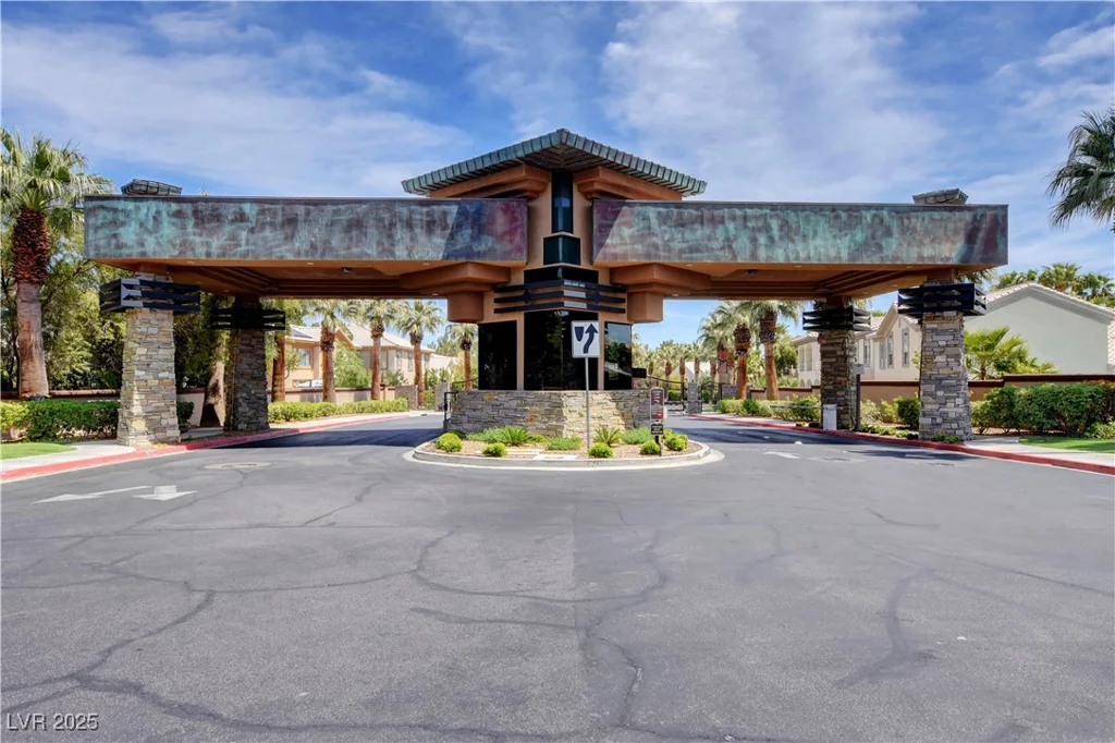 8809 Las Olivas, Las Vegas, NV 89147