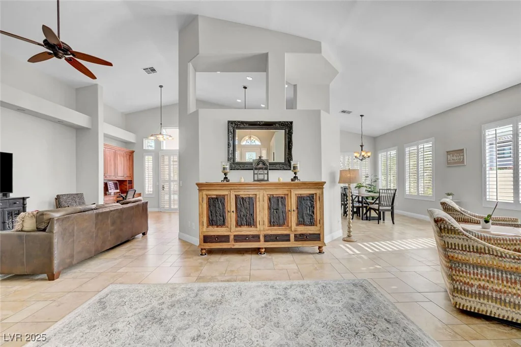 8809 Las Olivas, Las Vegas, NV 89147