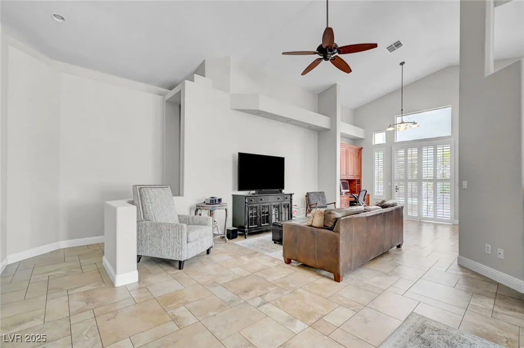 8809 Las Olivas, Las Vegas, NV 89147