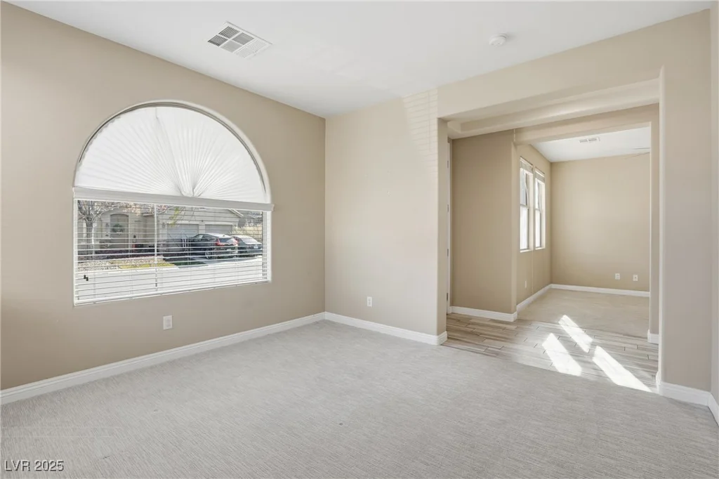 7321 Rietz Canyon, Las Vegas, NV 89131